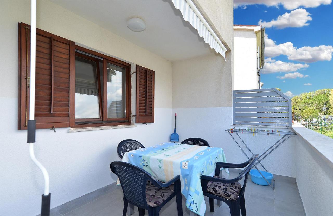 Apartments Lavanda 108 Fazana Exterior photo